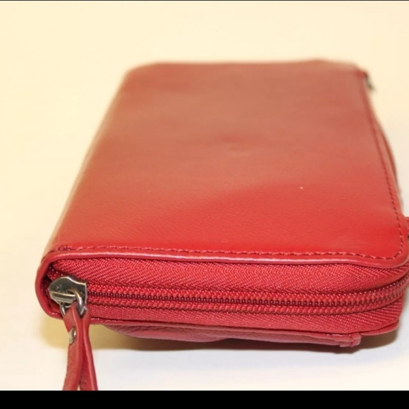 The Sak Red Leather Clutch Large Smartphone Wallet Zip Around Wristlet crossbody - Picture 8 of 15